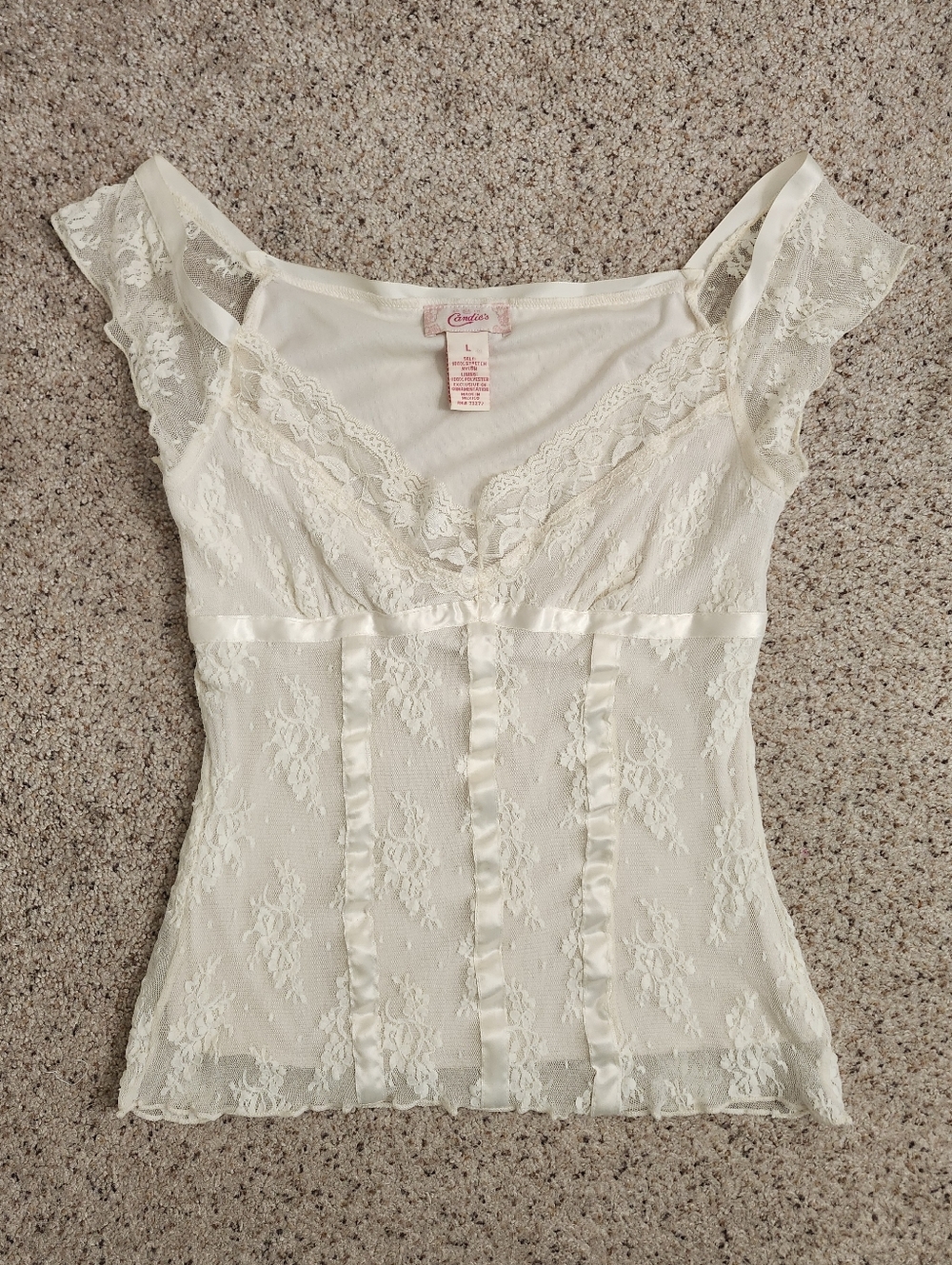 Candie's Y2k White Lace Top